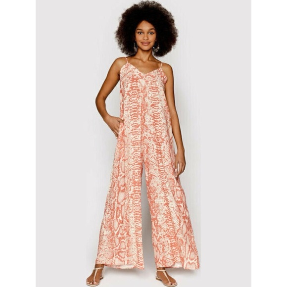 Maaji Beach Jumpsuit - Picture 3 of 12